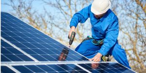 Installation Maintenance Panneaux Solaires Photovoltaïques à Chaspuzac